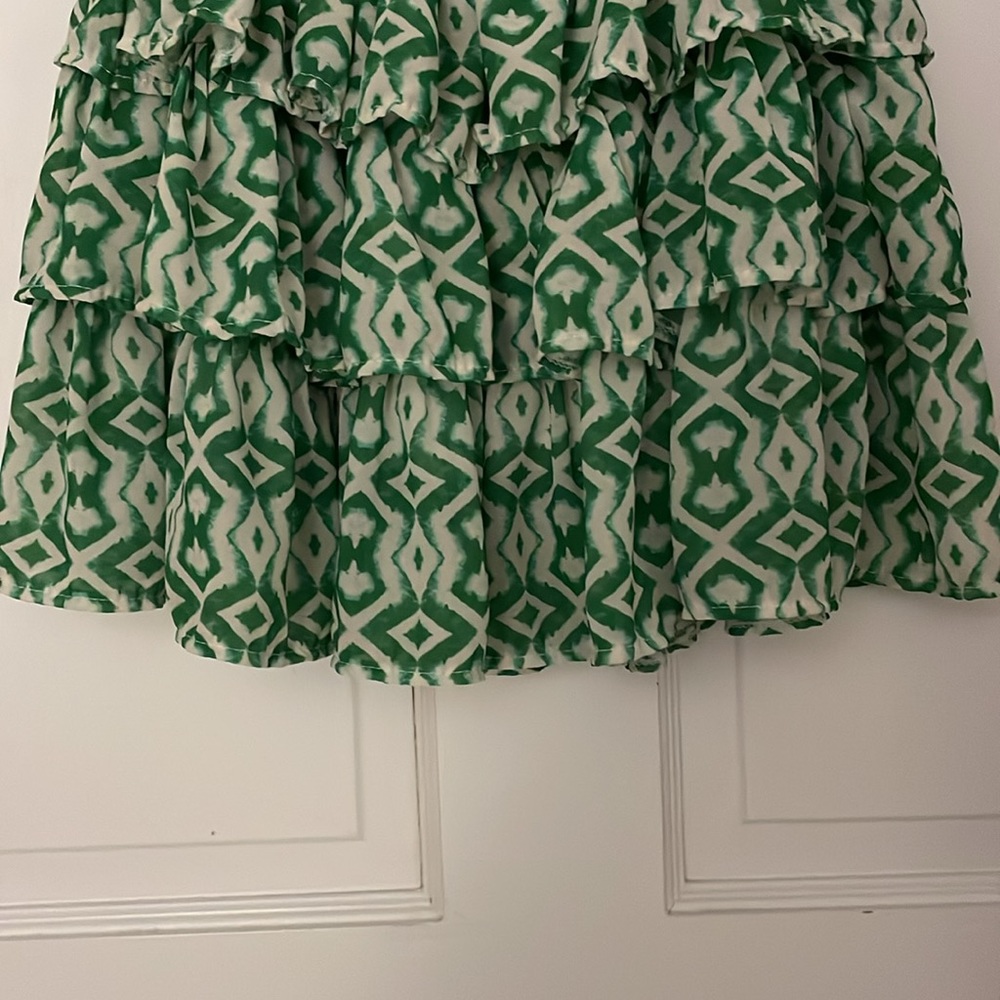 Mini Skirt - Picture 3 of 4